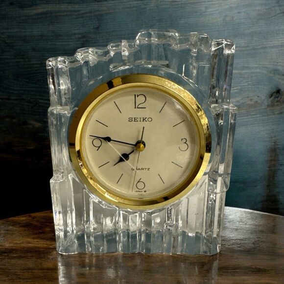 Vintage Seiko Solid Lead Crystal Clock Desk/ Mantel, QQZ286S Japan 1995